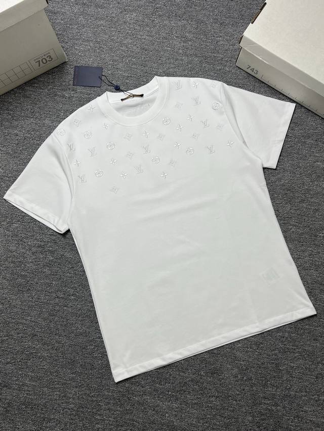 Lv Short-sleeved T-shirt Colors: Black, White Craftsmanship: Letter Embroidery S