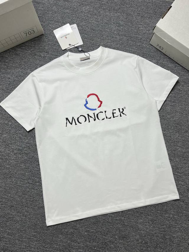 Moncler Short Sleeve T-Shirt Colors: Black, White Craftsmanship: Defective Lette