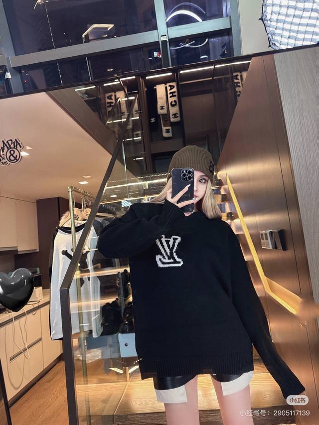 New Arrival! Style Number: G507 Louis Vuitton New Crew Neck Knit Sweater with Lo