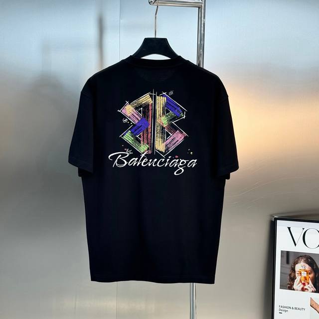 Balenciaga's new summer collection features 250g Sorona cotton fabric, super so