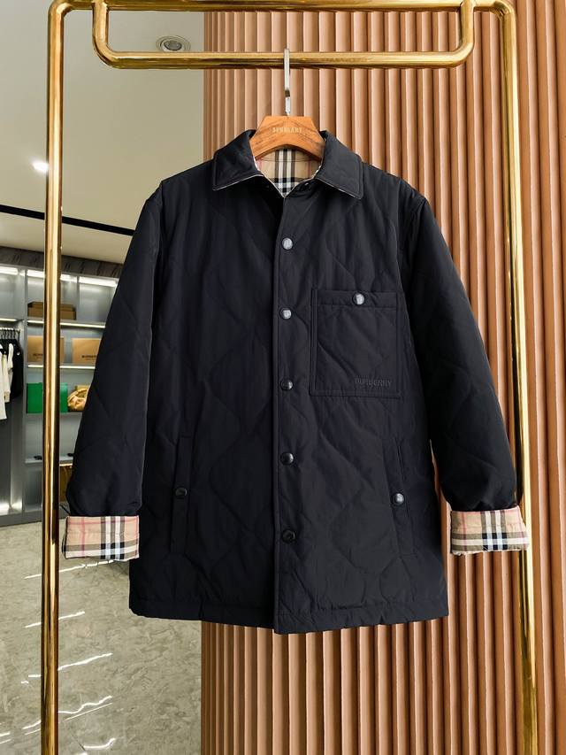 Burberry's hottest reversible vintage plaid temperature-controlled jacket shirt