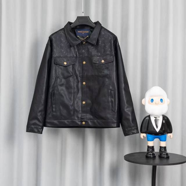 B00666 Style Lv25Ss Embossed Leather Jacket Chest 114-118-122-126 Length 67-69-7