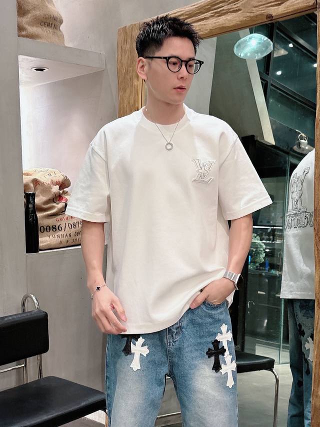 Clothes p, Pants p. Hot-selling item! Classic Louis Vuitton design, featuring 3D