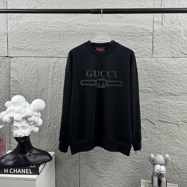 Gu* Gucci*2025 Early Autumn/Winter New Style Double G Chest Gucci Simple Hot-Fil