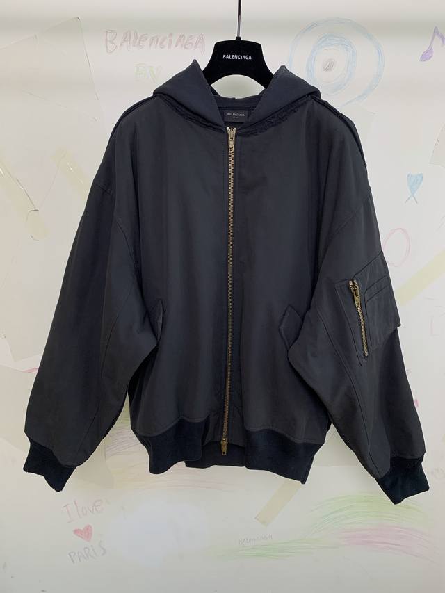 Blcg 25Fw Bomber Heavy-duty cotton jacket with front and back panels. The outer