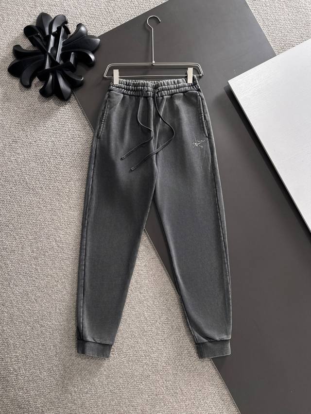 Ships the next day. Arcteryx exclusive first release of 25Ss Autumn/Winter new