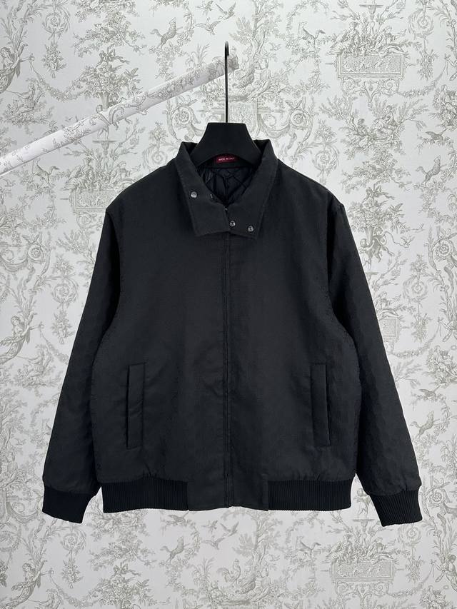 G Brand 25Ss New Gg Checkered Zip-Up Jacket. This collection uses various fabric