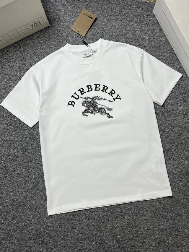 Burberry Short-Sleeve T-Shirt Colors: Black, White Sizes: S-XL Craftsmanship: Ho