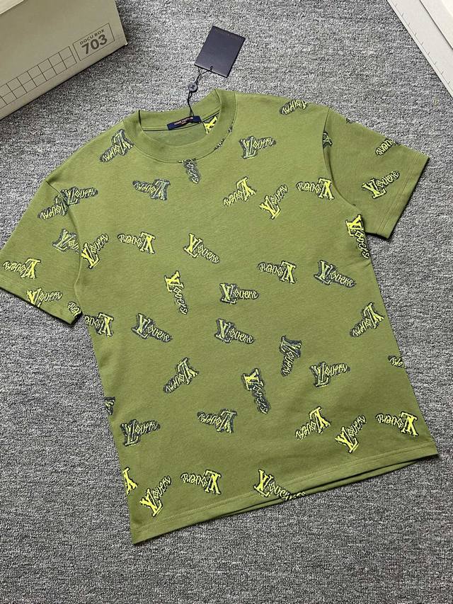 Lv Short-sleeved T-shirt Color: Green Size: S-XL Process: Printed Fabric: 300G