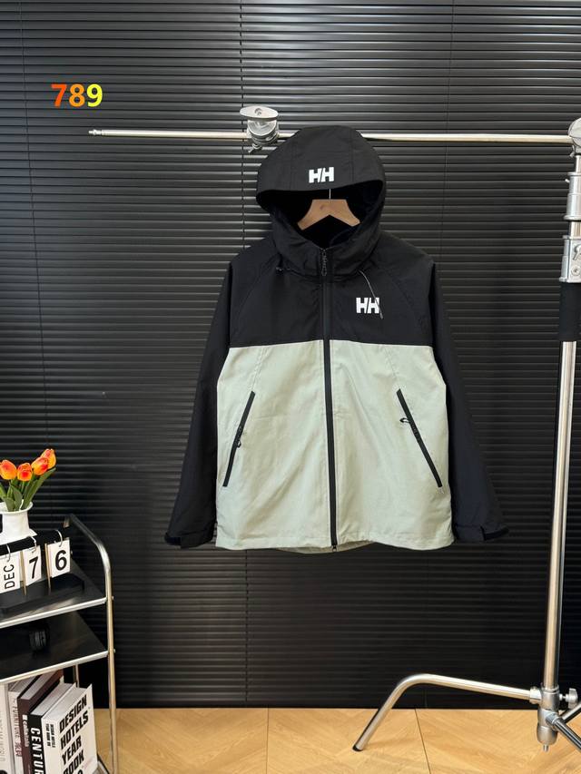 3-in-1. Helly Hansen Autumn/Winter Outdoor Couple 3-in-1 Sports Windbreaker Jac