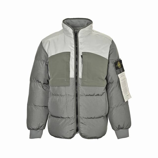Stone Island 24Fw Two-tone patchwork cotton-padded jacket. The fit is superb. Ev