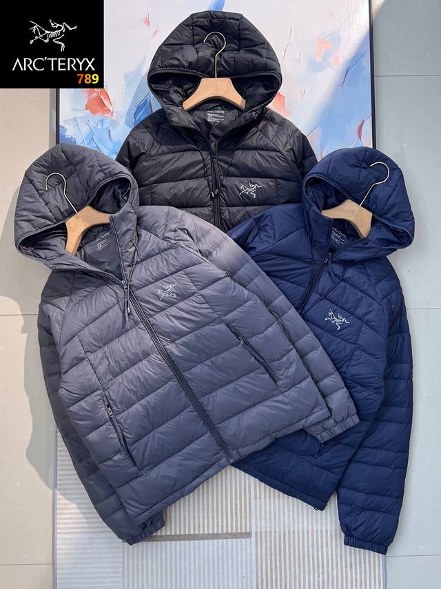 Arc'teryx Hooded Zipper Outdoor Warm Lightweight Down Jacket/Ski Jacket ( ) Col