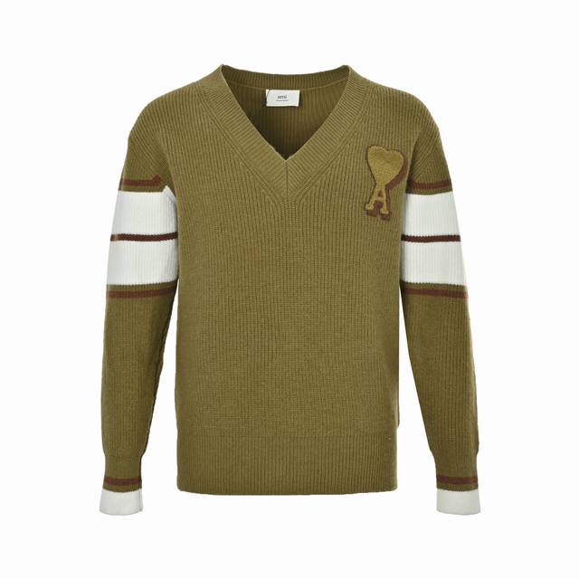 Ami 25Fw Embroidered Heart V-neck Sweater with Towel on Chest Original Price 764