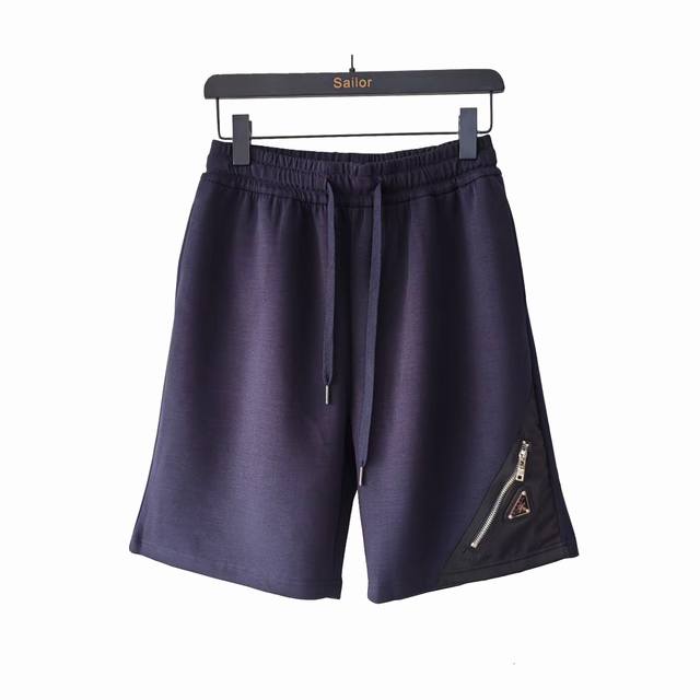 Real shot details + size chart Prada zippered shorts with triangle logo at the h