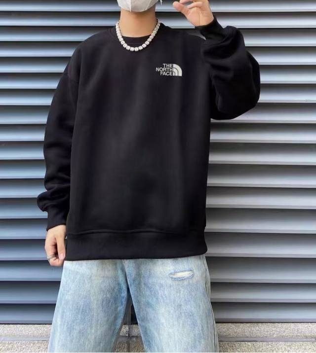 Heavyweight embroidery available! Also available in a fleece-lined version +10.