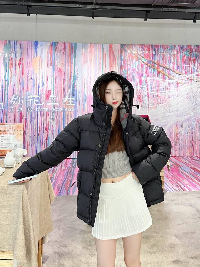 New Arrival Model Photos Waterproof and Windproof High-Quality Down Jacket In St