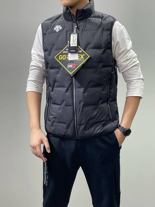 New Arrival Model Photos High-Quality Descente Autumn/Winter Down Stand Collar Z