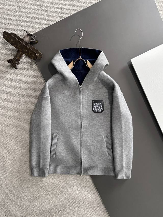 Ships the next day. Dior 2025 official website winter newest sweater, a best-se