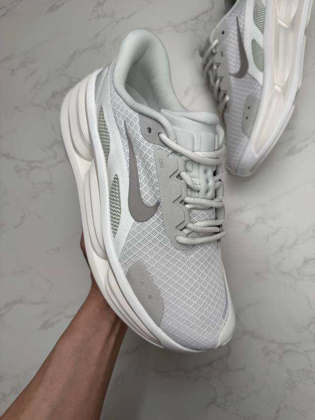 Collaboration Private Nike Comfort Ride Easyon Access White/Black This running
