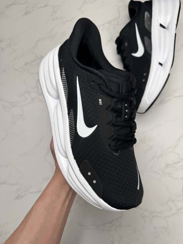 Collaboration Private Nike Comfort Ride Easyon Access White/Black This running