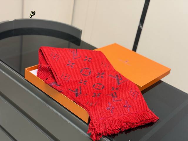 Comes with a full set of boutique gift box packaging + 30 RMB Tang Yan Red Heav