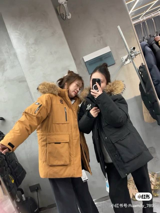 Model Image Latest Style Zhang Linghe Endorsed Official Website Synchronized] Hi