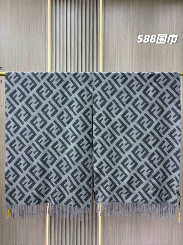 Unisex style, elegant and beautiful light gray! 2025 Fendi double-sided cashmer