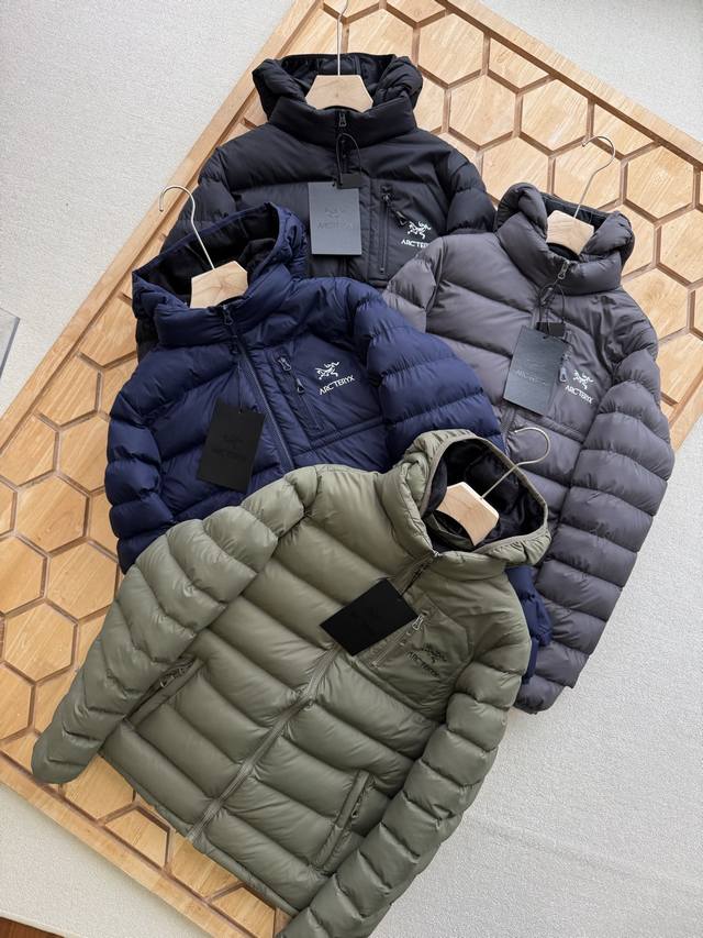 For Winter is here, and for outdoor adventures and everyday outings, a reliable