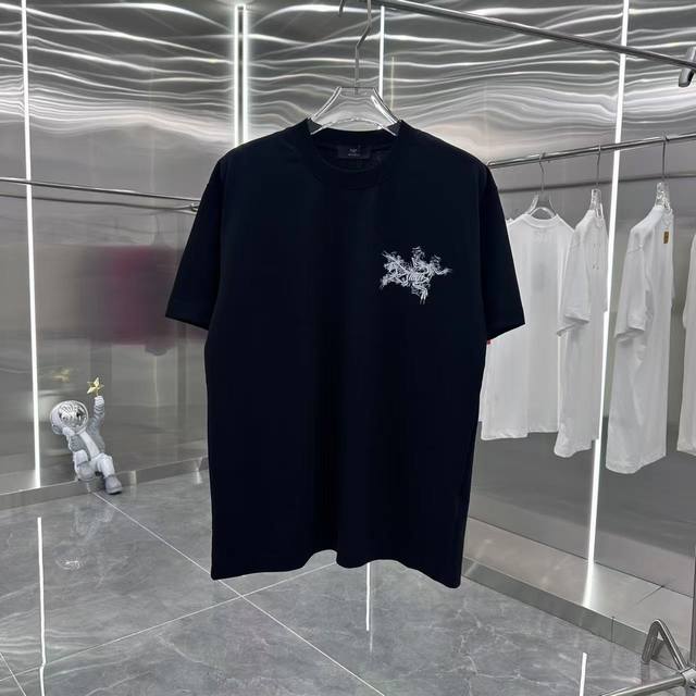 Bird Brand 2026 Spring/Summer New Arrival: Unique Print + Embroidery Crew Neck