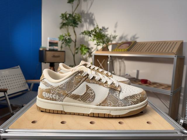 Special Price Custom Sneakers Nike Dunk Low Sizes: 36 36.5 37.5 38 38.5 39 40 40