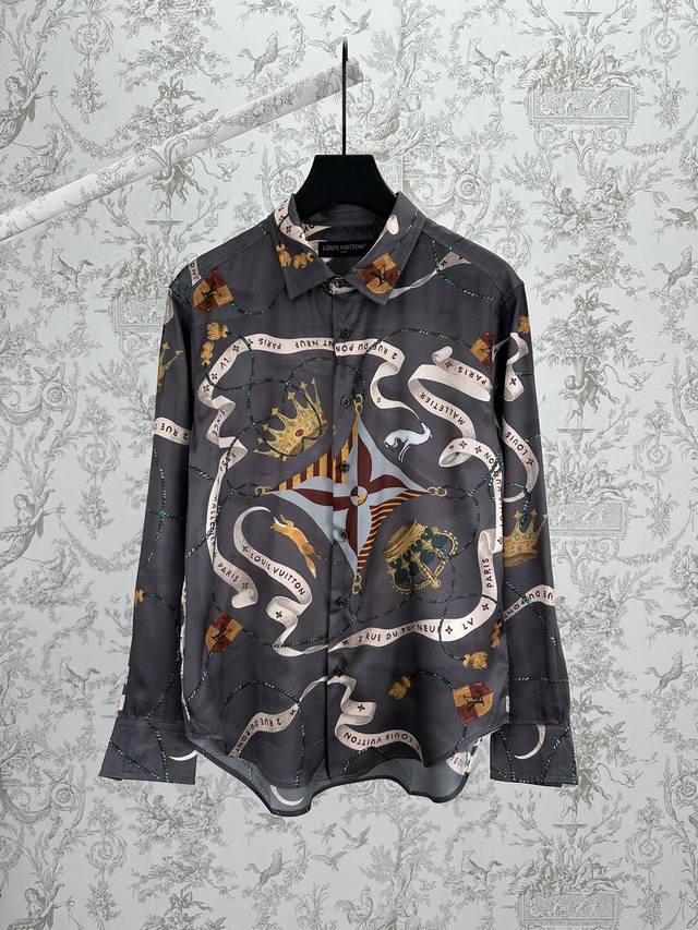 Louis Vuitton 25Ss New Printed Silk Shirt. This flowing shirt is made of silk a