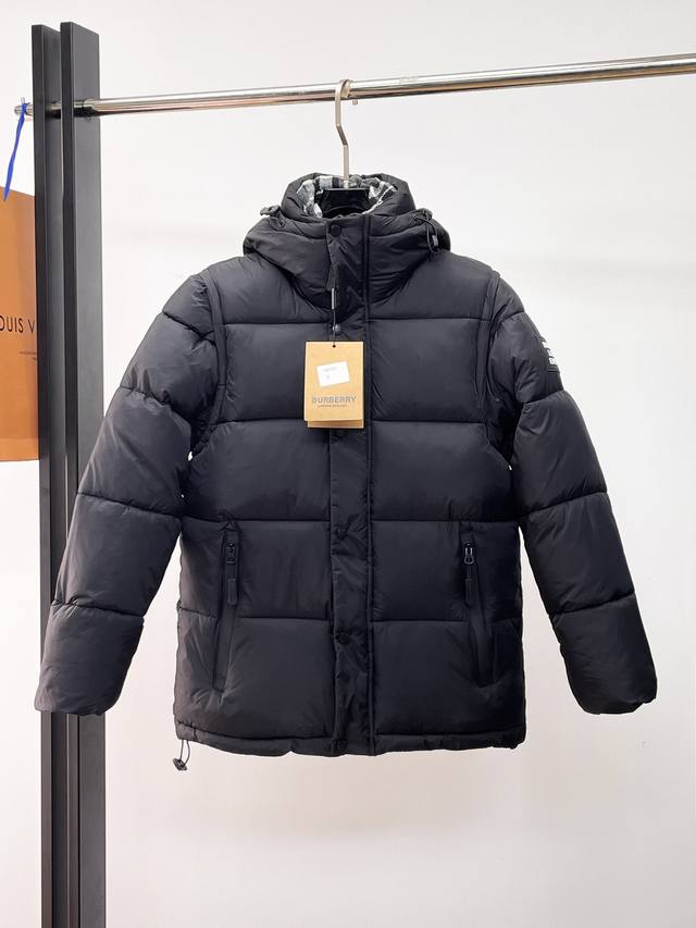 Burberry 2026 Autumn/Winter New Down Jacket. This is touted as the most expensi