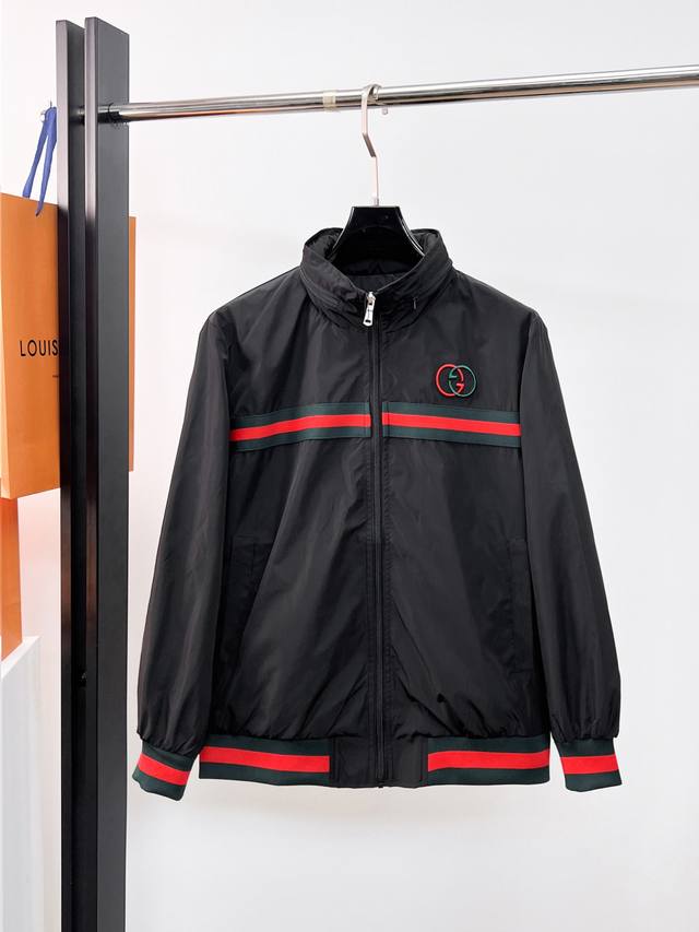 Gucci 2026 Spring New Arrival Jacket. A runway piece in perfect condition, comf
