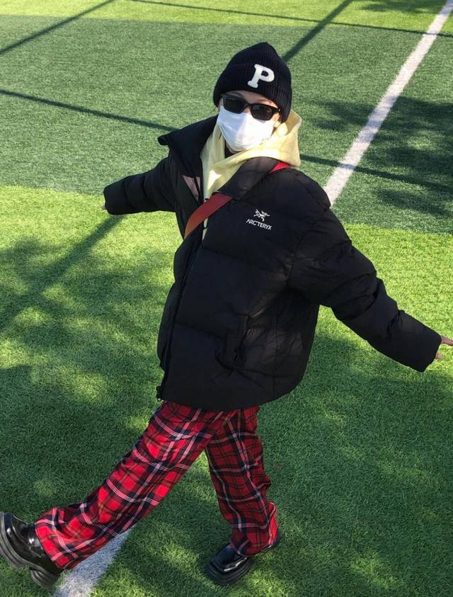 High-quality product, different from market quality. Arc'teryx Fall/Winter 2022