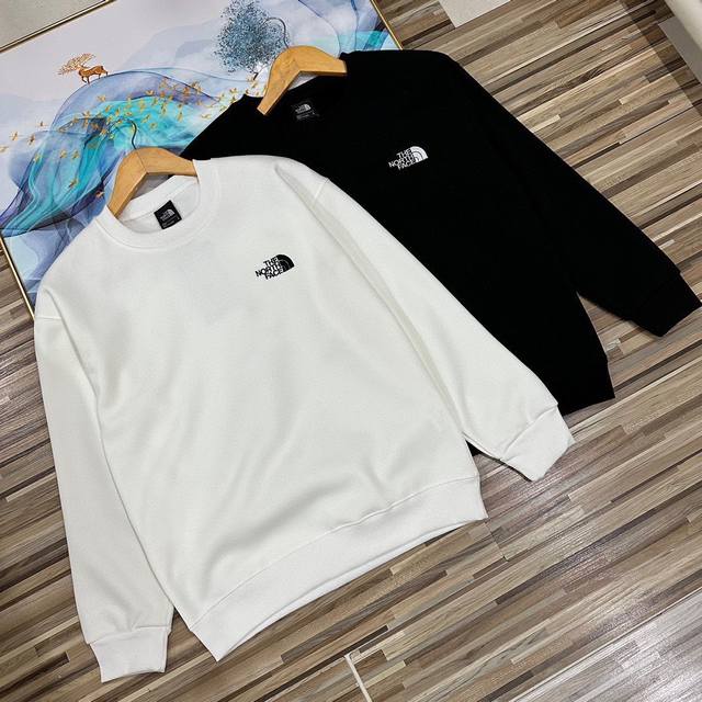 New Arrival: The North Face Sweatshirt with 10,000-stitch Embroidered Logo and