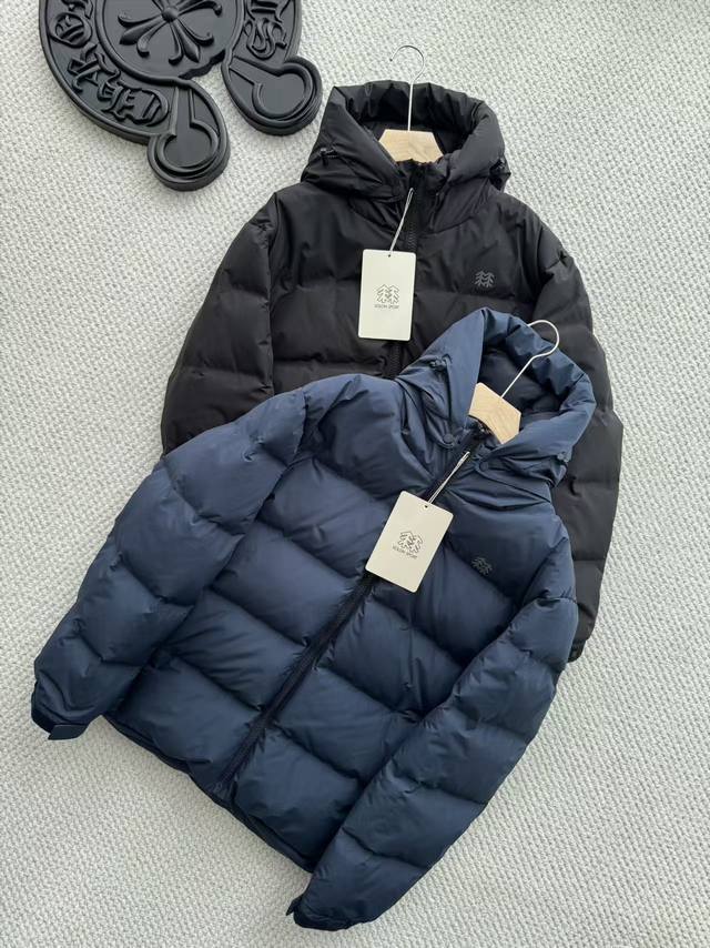 K Xiaoshu's Men's 90% Goose Down Jacket Colors: Black, Blue Sizes: M-XL 1. Top-t