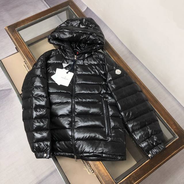 Mon*Cler 2025 Newest Besine Hooded Letter Down Jacket! This Besines down jacket