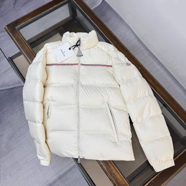 Moncler 25Fw Autumn/Winter Men's Stand Collar Down Jacket! A light luxury, fashi