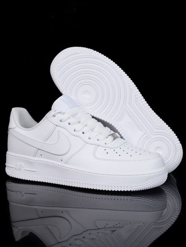 S version classic pure white Local self-reduction The ceiling of cost performanc