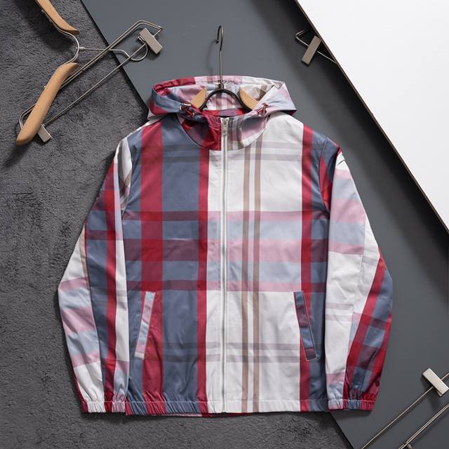 J7036# 2026 Burberry Windproof Jacket, Sizes M-Xxxl