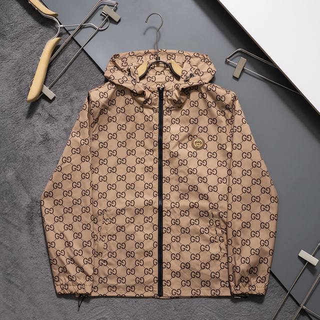 J7032# 2026 Gucci Windproof Jacket, Sizes M-Xxxl