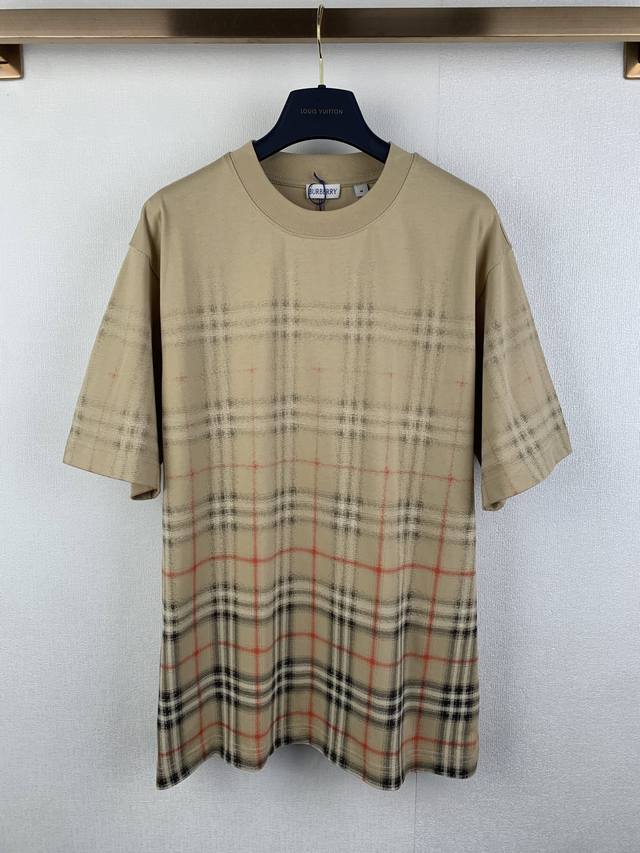 Burberry Gradient Check Cotton T-Shirt ( ) Fabric: 15S Extra-Strong Cotton Plain