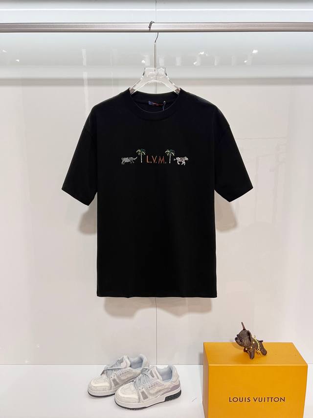Louis Vuitton High-Quality 320g Crew Neck Short Sleeve T-Shirt. Brand Classic 1V