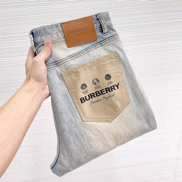 Burberry 25Ss Autumn/Winter New Arrival Original Quality Washed Jeans, High-End