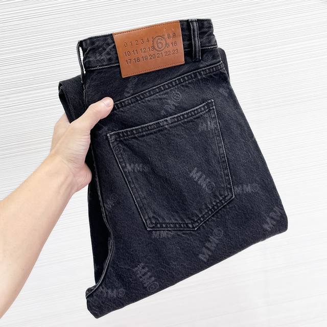 Margiela 25Ss Autumn/Winter New Arrival Original Quality Washed Jeans, High-End