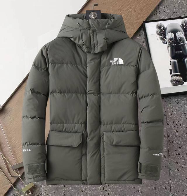 The North Face 2025 Autumn/Winter New Down Jacket. This is touted as the most ex
