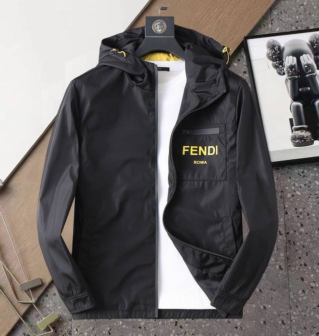 Fendi 2025 Fall New Arrival Jacket. A runway piece in perfect condition. Reversi