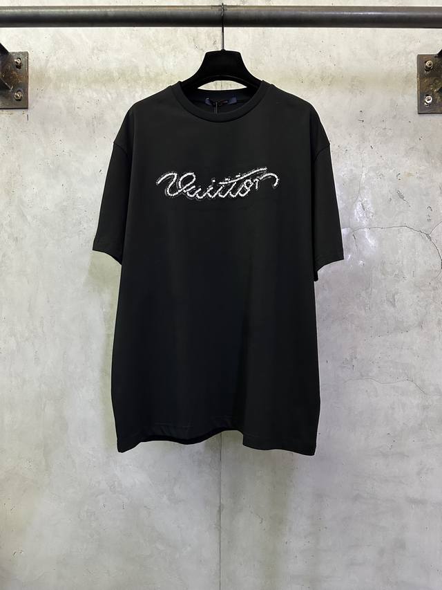 Louis Vuitton Ss25 Lv Embroidered Sequin Logo Short-Sleeve T-Shirt. Fabric: 32-c