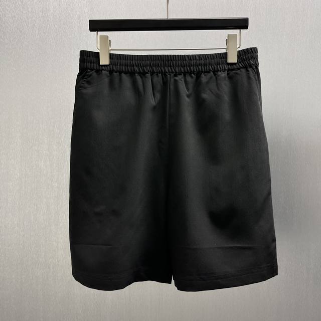 Lu Seersucker Embossed Minimonogram Shorts Size: S-XL These shorts are made of g