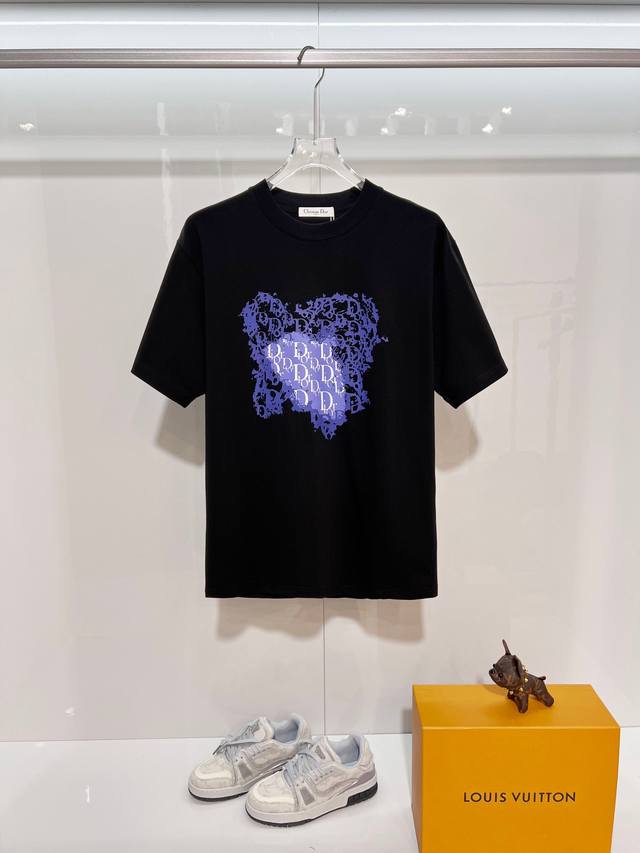 Dior 300g Crew Neck Short Sleeve T-Shirt. Features classic butterfly print, mono